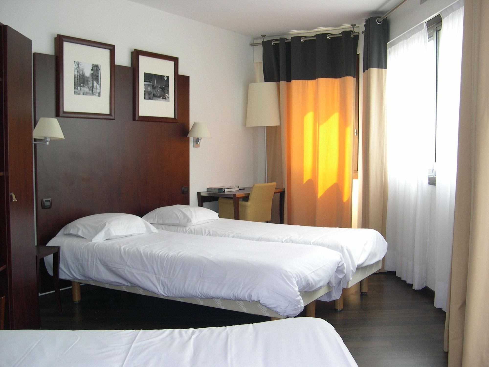 Hotel Du Centre Annemasse Exterior photo